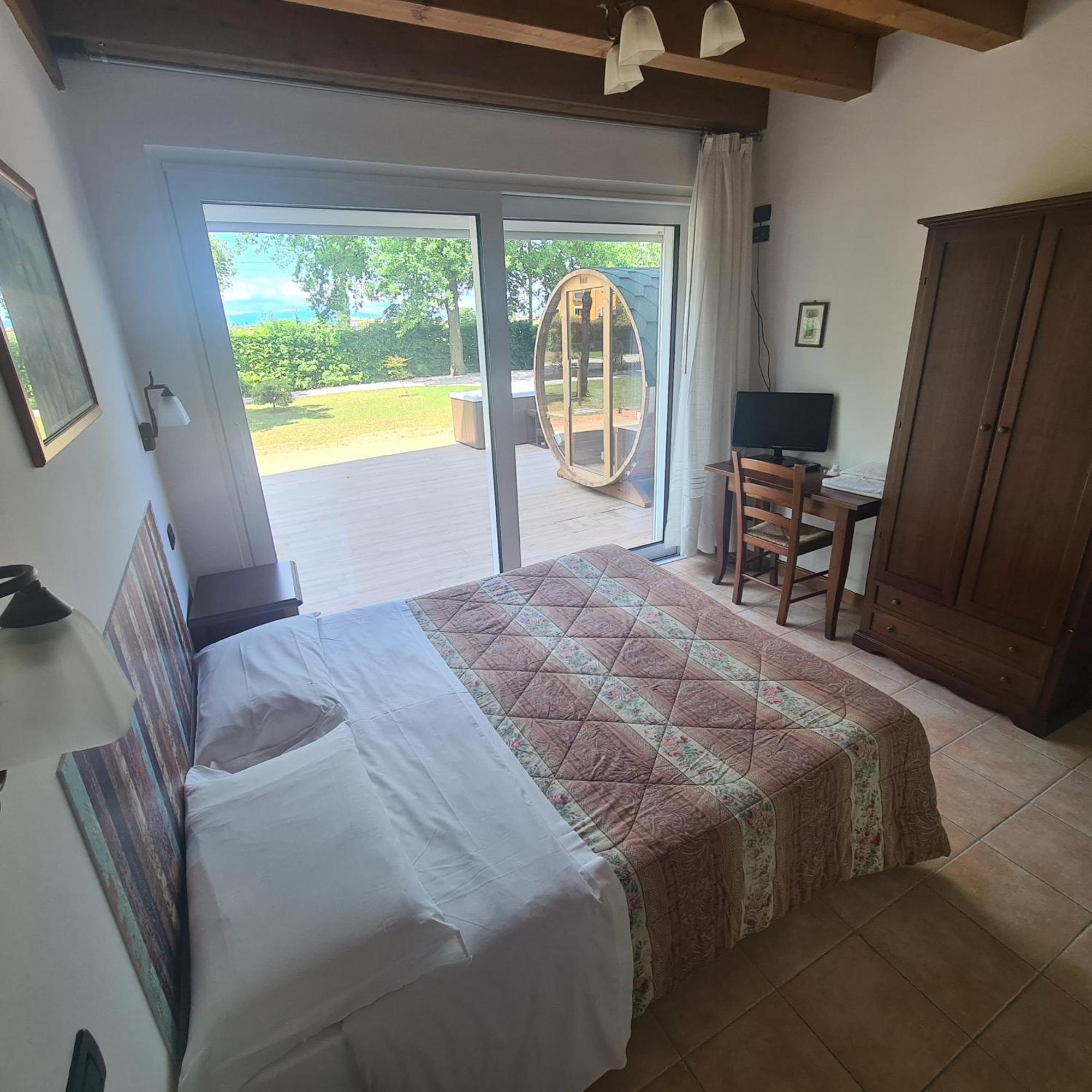 Agriturismo L'Albara - Wines, Pool & Spa Villaganzerla 外观 照片