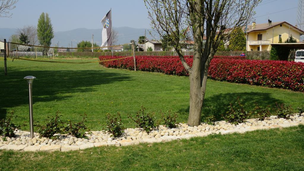 Agriturismo L'Albara - Wines, Pool & Spa Villaganzerla 外观 照片